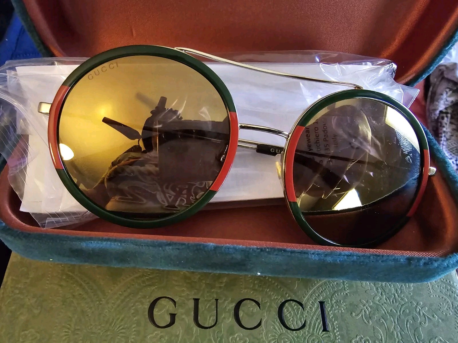 NWOT AUTHENTIC GUCCI sunglasses NWOT AUTHENTIC GUCCI sunglasses