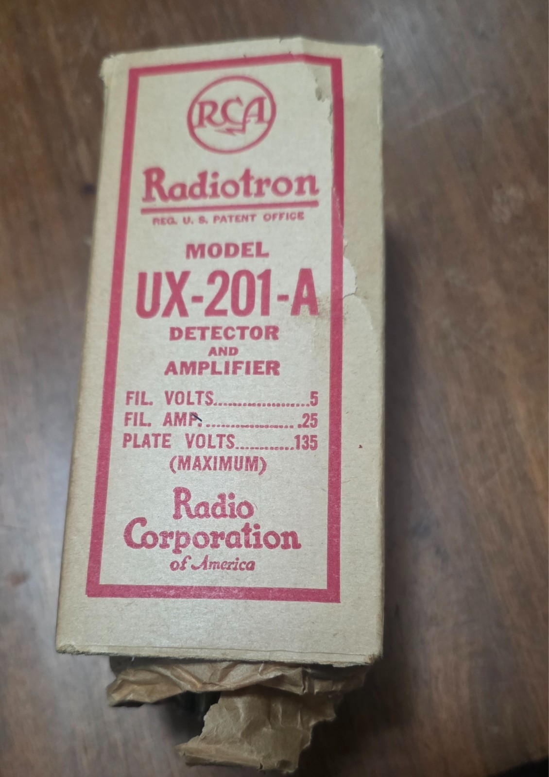 Vintage RCA Radiotron UX-201-A Detector / Amplifier Tube New Old Stock in box