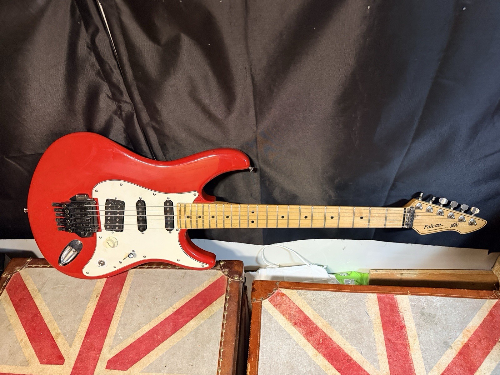 Peavey Falcon Electric Guitar USA Upgraded Kahler 2700 + Pickups