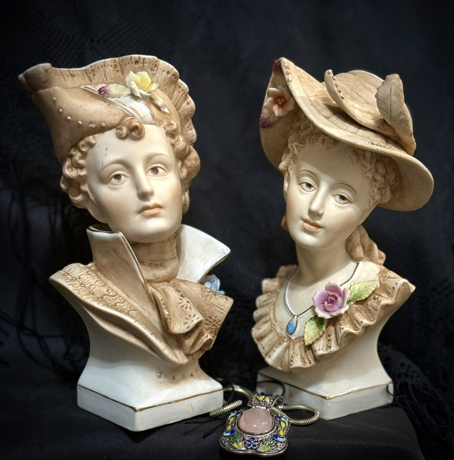 Paranormal Watcher Pair Haunted Spirit Male Female Vintage Spirit Vessels