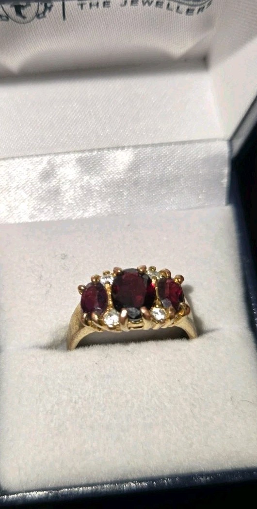 Genuine 9ct Yellow or Rose Gold Natural Garnet Trilogy Ring Three-Stone