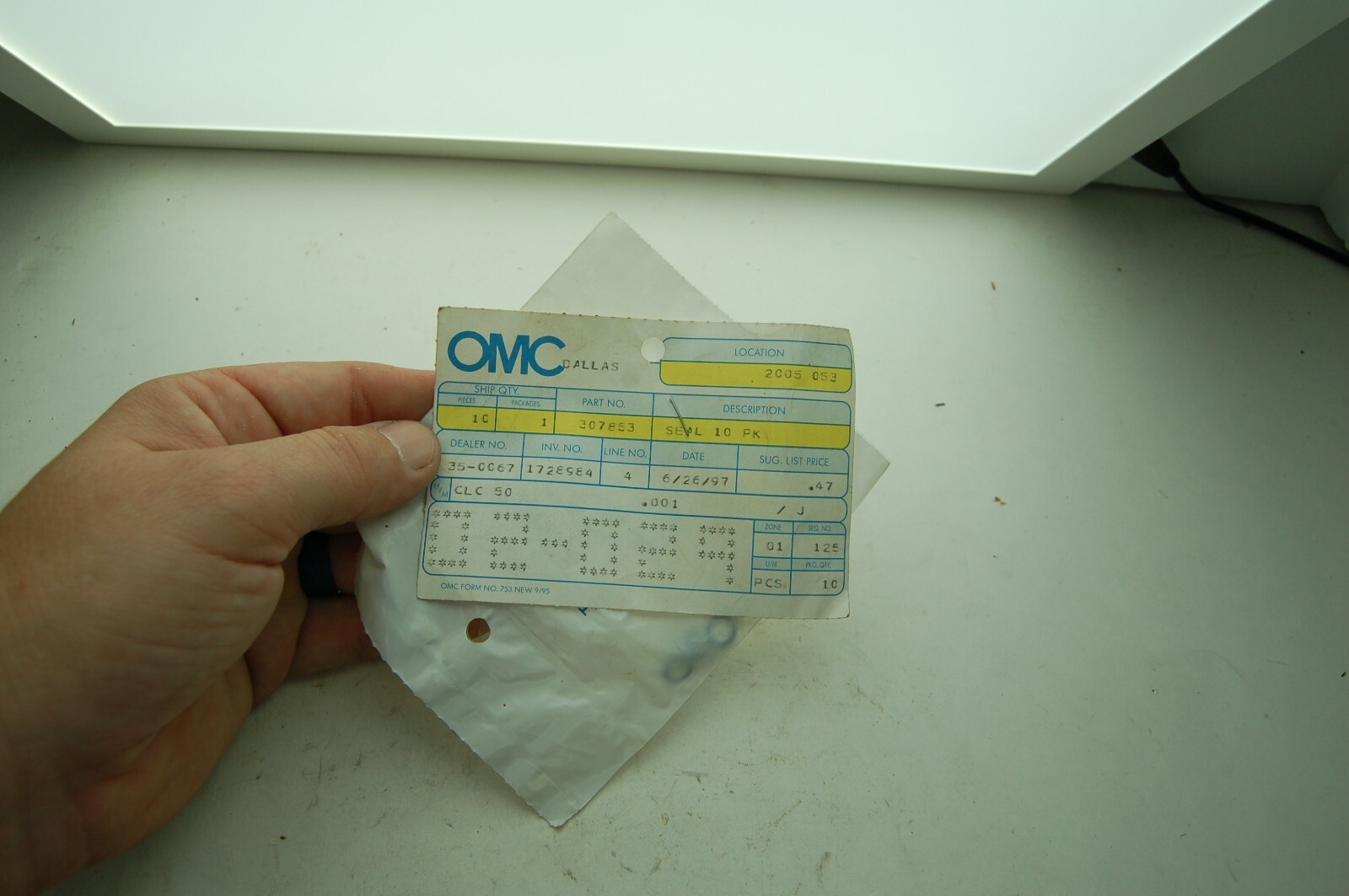 5 NEW Evinrude Johnson OMC OEM Seal 307853 QUANTITY OF 5