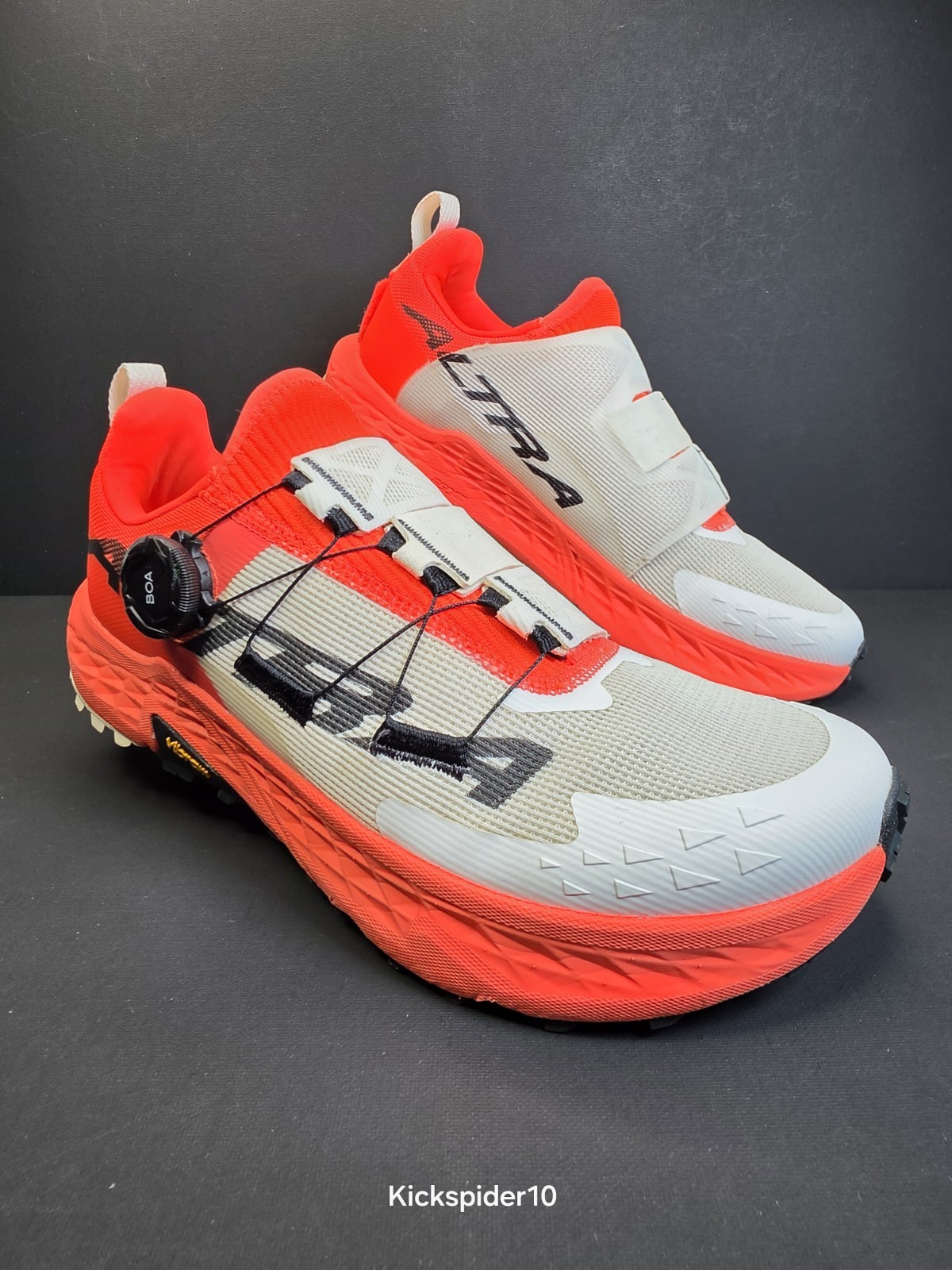 Altra Timp 5 Women\'s Trail Running Shoes Size 9.5 Vibram Megagrip Green Pink EUC
