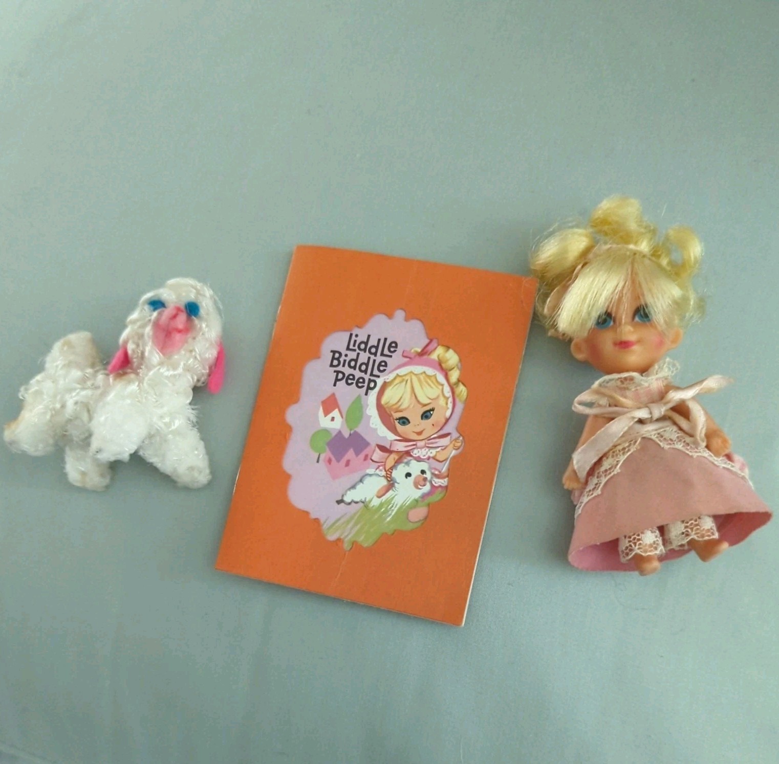 Vintage Liddle Kiddles LIDDLE BIDDLE PEEP Storybook Doll Mattel 1960s Vintage Liddle Kiddles LIDDLE BIDDLE PEEP Storybook Doll Mattel 1960s