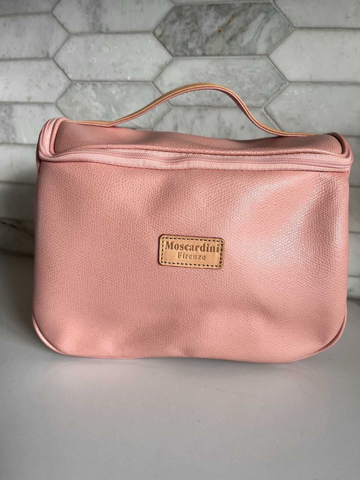 Moscardini Firenze Pink Italian Leather Toiletry Bag Travel Cosmetic Makeup Moscardini Firenze Pink Italian Leather Toiletry Bag Travel Cosmetic Makeup