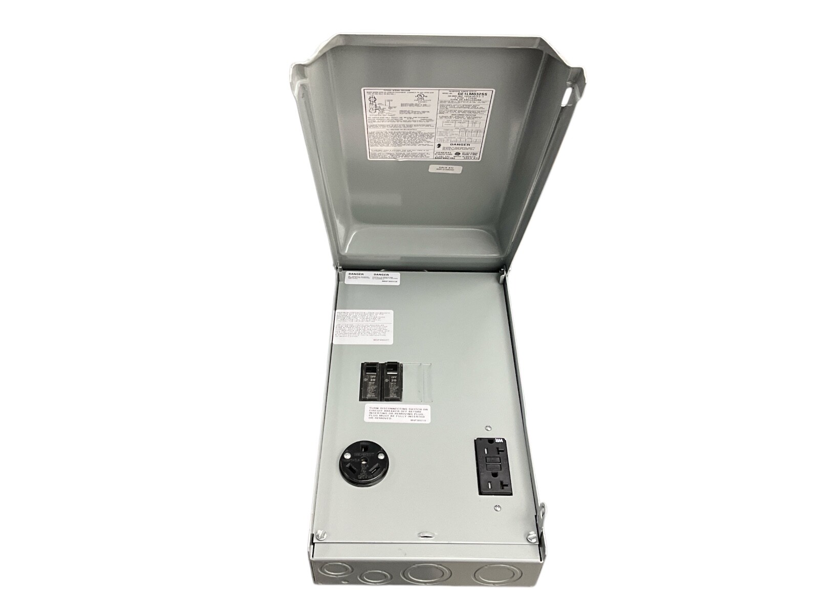 Midwest GE1LM032SS Recreational Vehicle Power Outlet Panel W/Meter Base