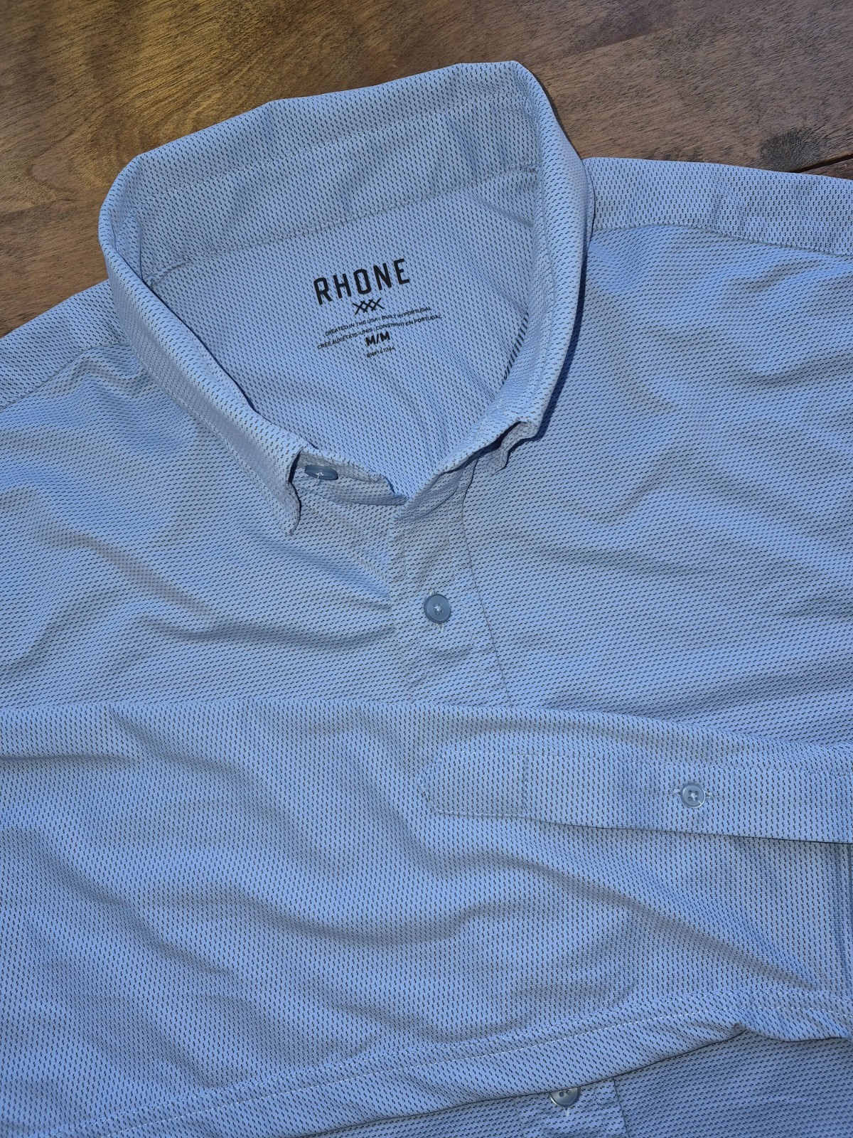 Rhone Mens Size Med Slim Fit Light Blue Performance Commuter Button Front EUC Rhone Mens Size Med Slim Fit Light Blue Performance Commuter Button Front EUC