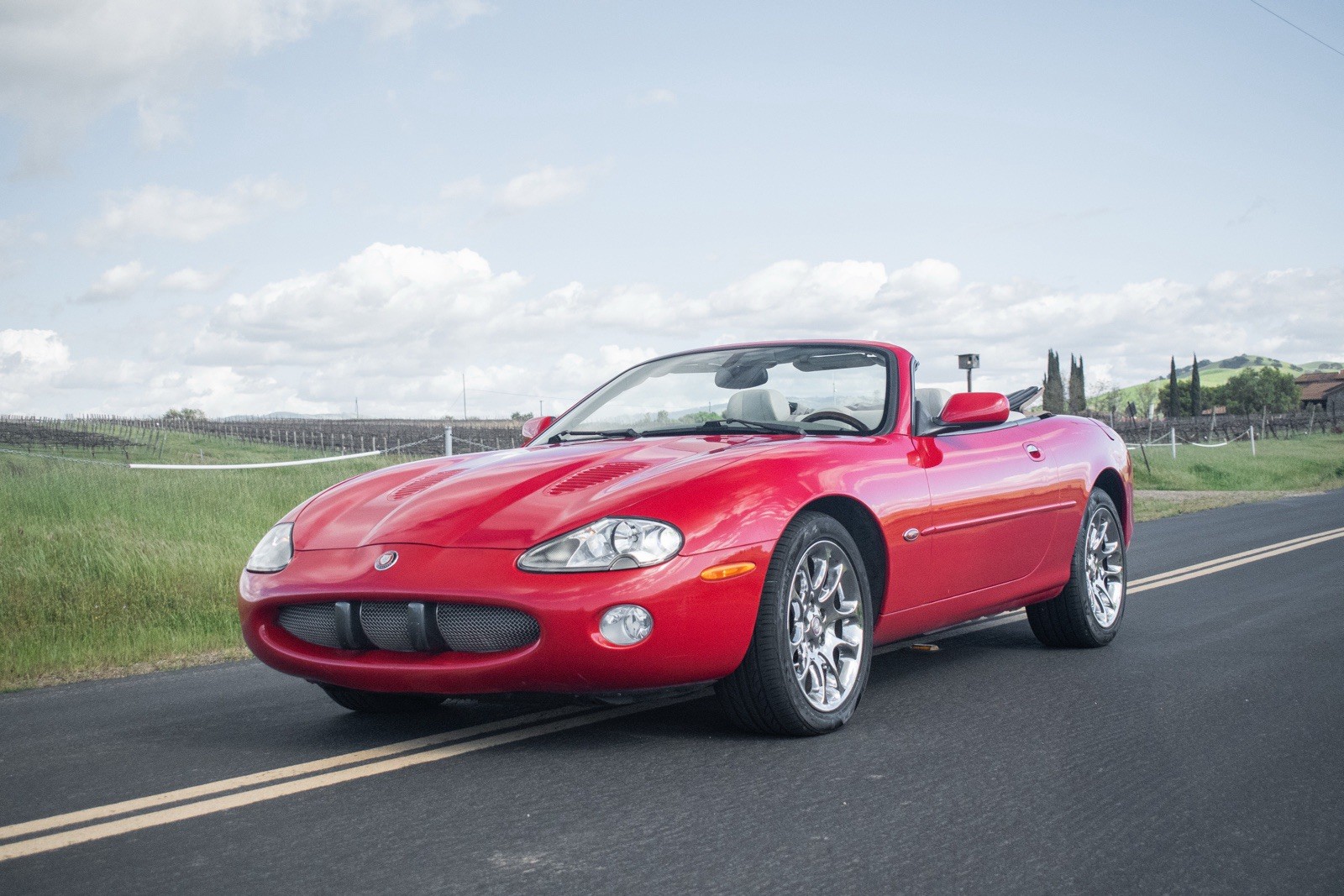 2001 Jaguar XKR