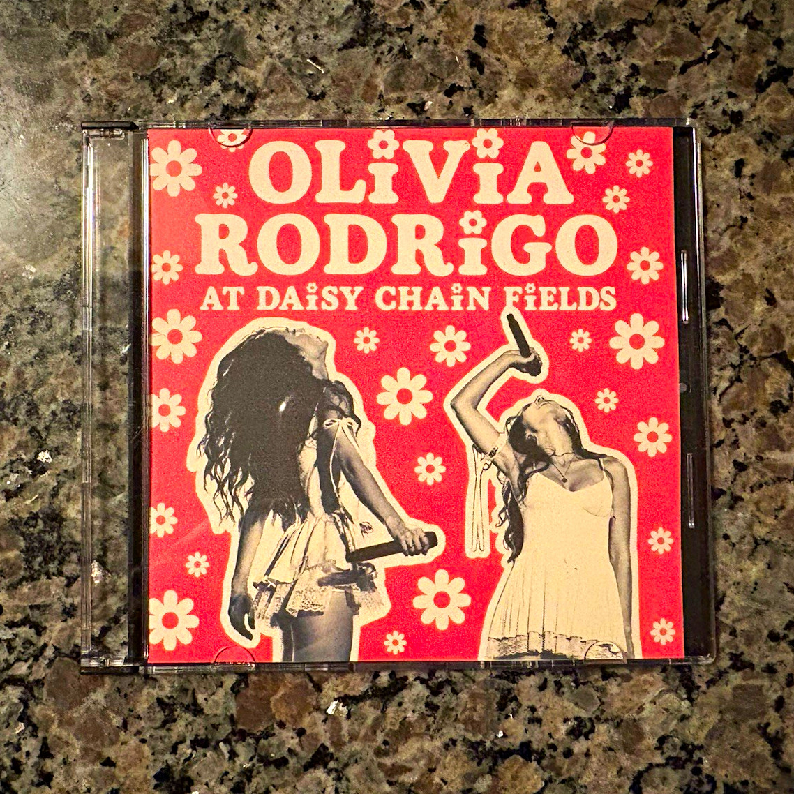 *fanmade* olivia rodrigo live album at daisy chain fields *fanmade* olivia rodrigo live album at daisy chain fields