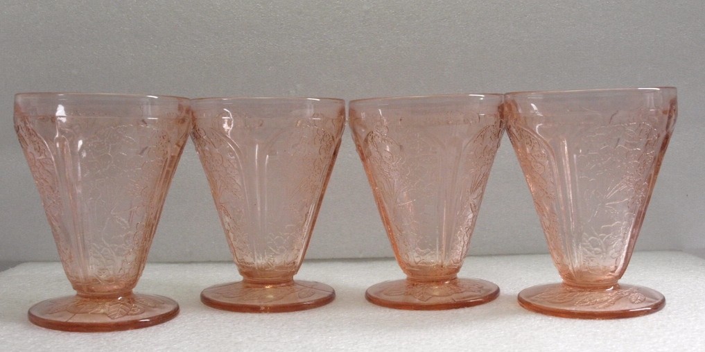 RARE VINTAGE SET OF 4 FOOTED PINK DEPRESSION DISHES CHERRY BLOSSOM DESIGN