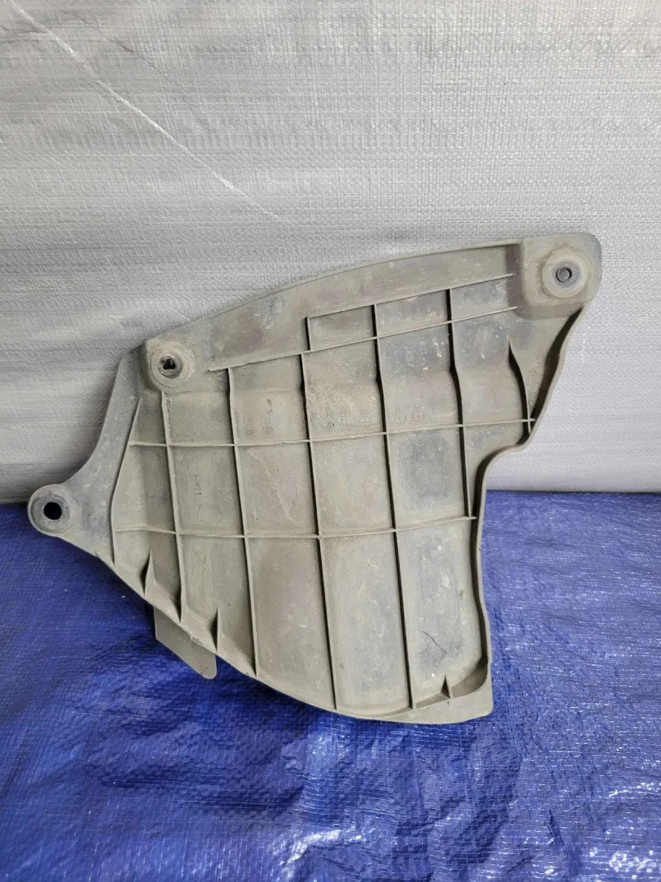 2007-17 Toyota Camry Front Right Passenger Fender 	Seal Splash Guard OEM