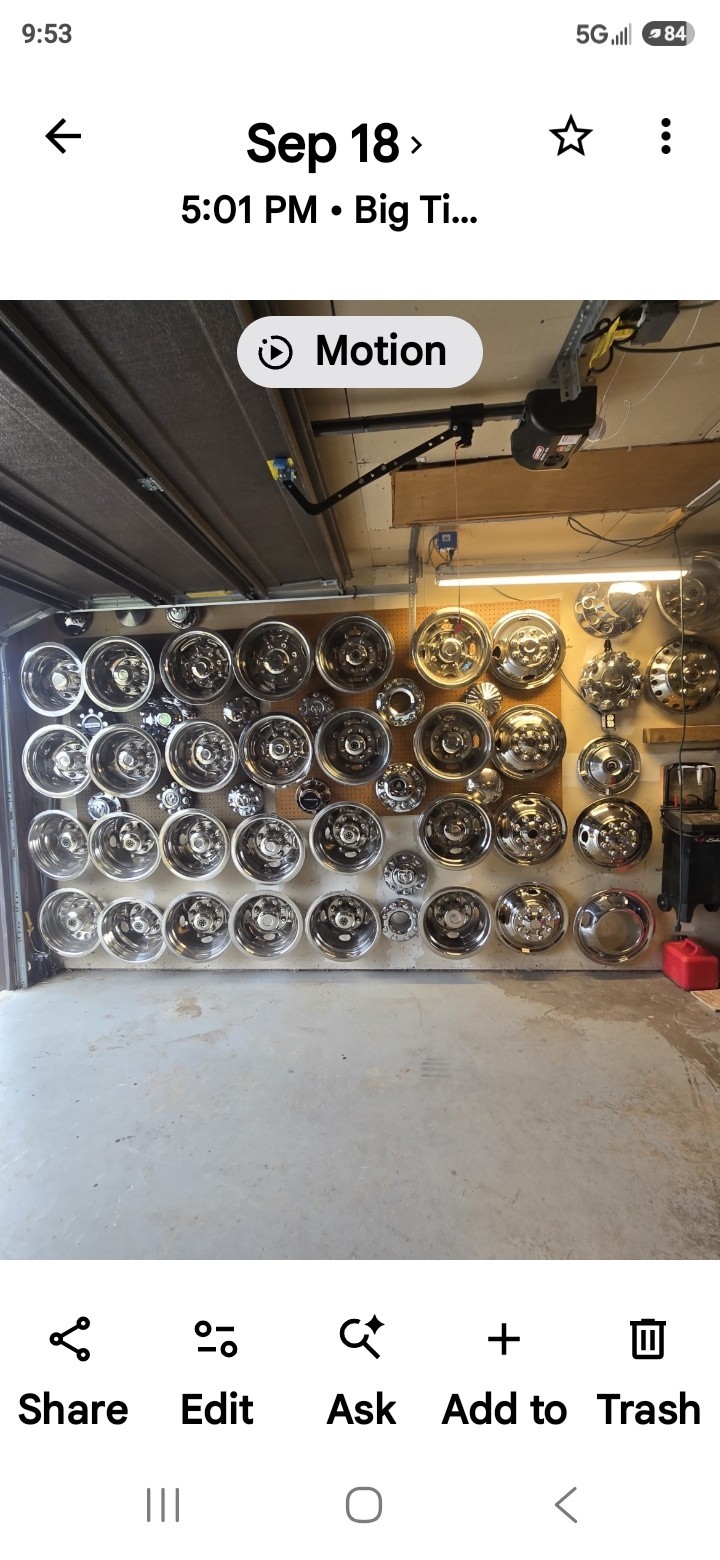 These are used hubcaps off of motor homes and big trucks These are used hubcaps off of motor homes and big trucks