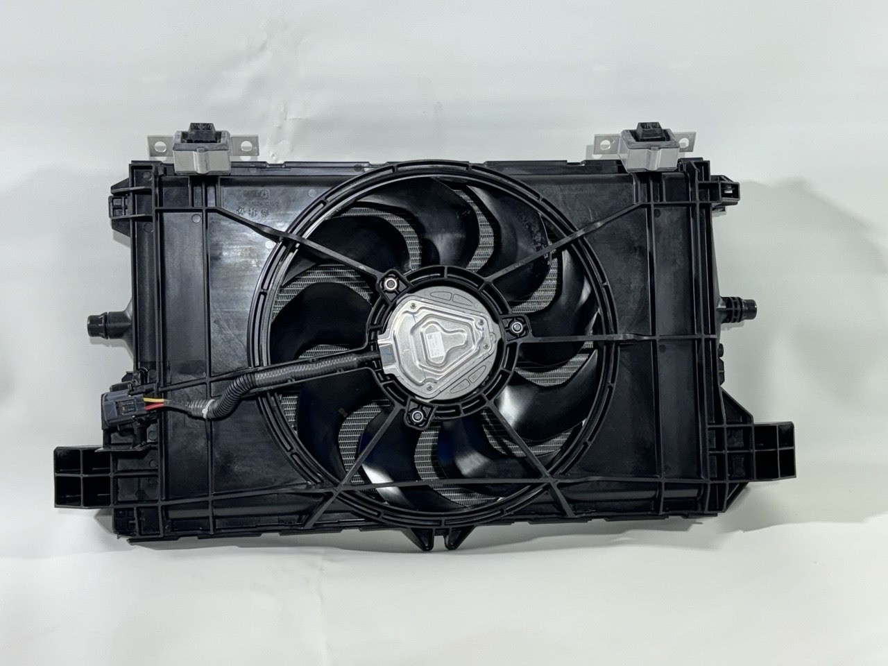 OEM 2021-2026 Tesla Model 3 Y Radiator + Cooling Fan  1494175-00-B