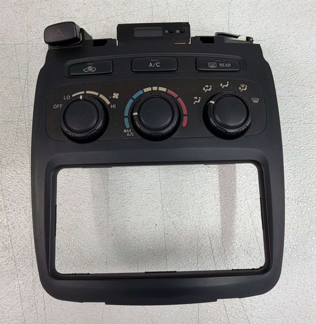 01-07 Toyota Highlander Climate Control HVAC Bezel OEM A/C Heater