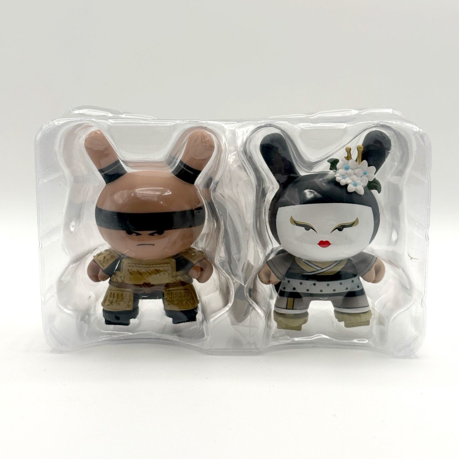 Kidrobot x Huck Gee: Gold Life Kitsune & Kabuki Dunny 3in 2pk *Black Version