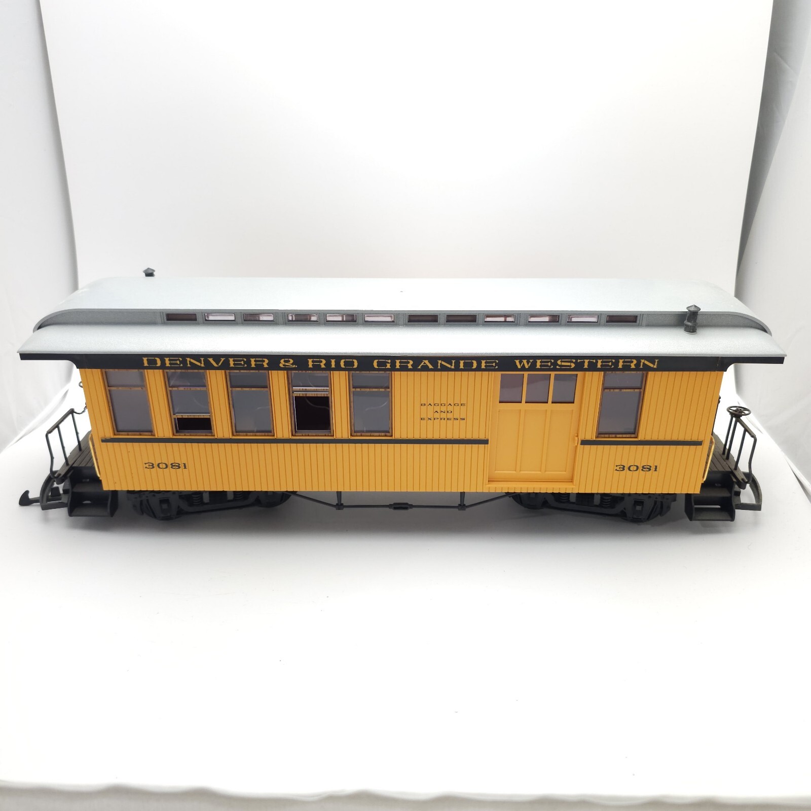 LGB 3081 DENVER & RIO GRANDE WESTERN COMBINE CAR