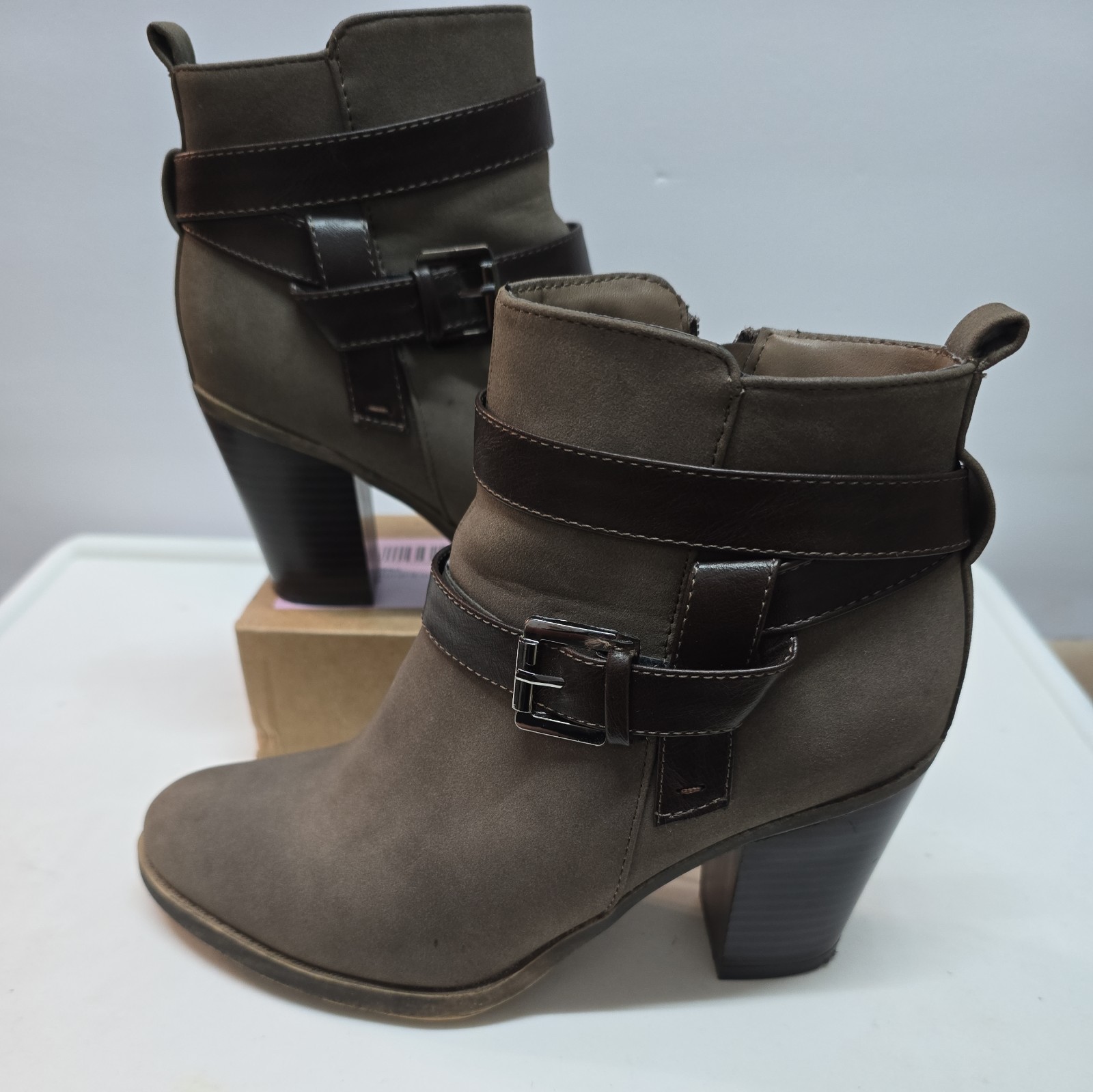 Maurice\'s Womens Joslyn Buckle Strap Zip Ankle Boot Sz 6.5 M Vegan Taupe Maurice\'s Womens Joslyn Buckle Strap Zip Ankle Boot Sz 6.5 M Vegan Taupe