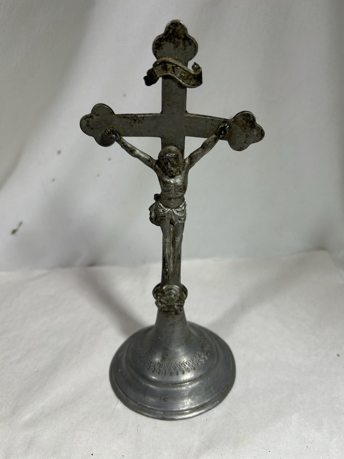 Vintage Pewter Crucifix on Base Jesus Altar NRI Detailed Religious Cross Collect Vintage Pewter Crucifix on Base Jesus Altar NRI Detailed Religious Cross Collect