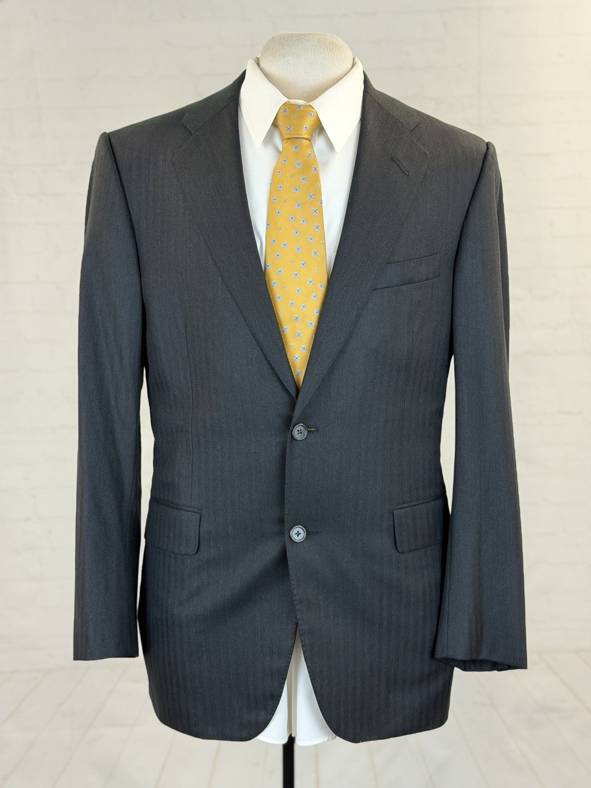 Oxxford Clothes Men\'s Ash Black Herringbone Wool Blazer 40R $895 Two Button