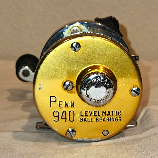 Penn 940 Levelmatic Ball Bearing Vintage Saltwater Casting Fishing Reel