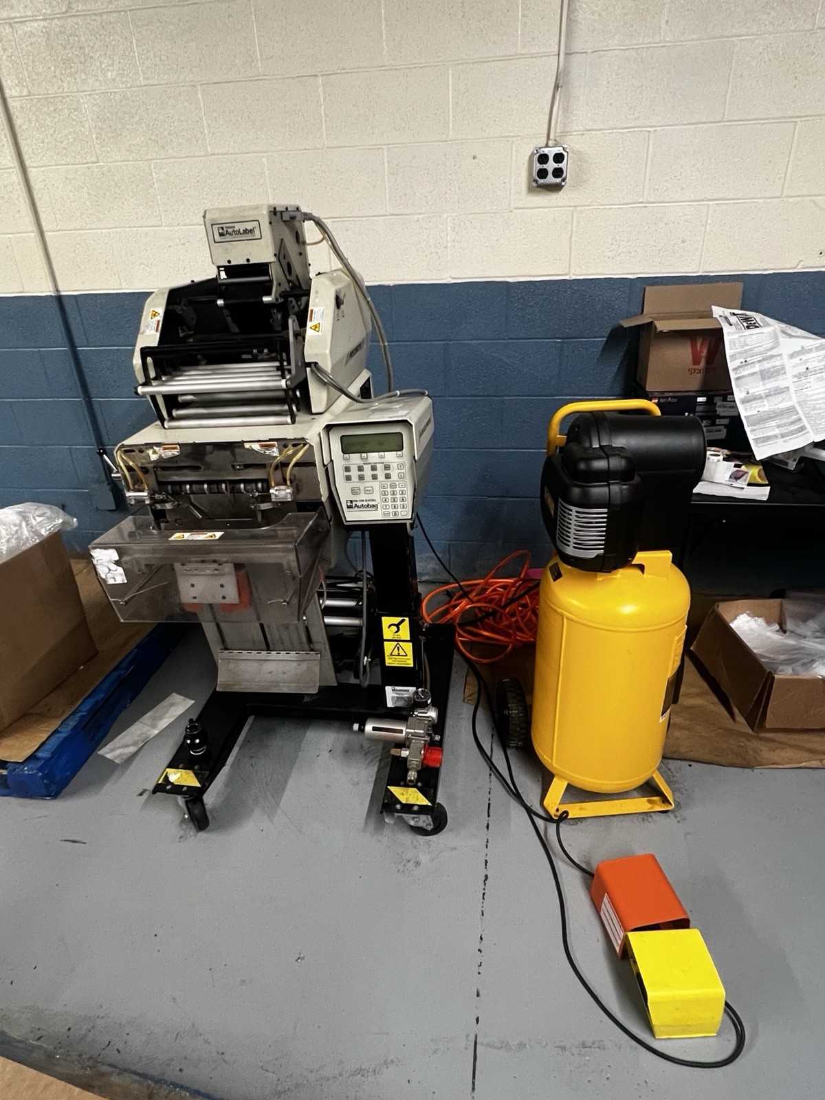 Fully Functioning bagging Machine With Direct To Bag printer - Precision bagger Fully Functioning bagging Machine With Direct To Bag printer - Precision bagger
