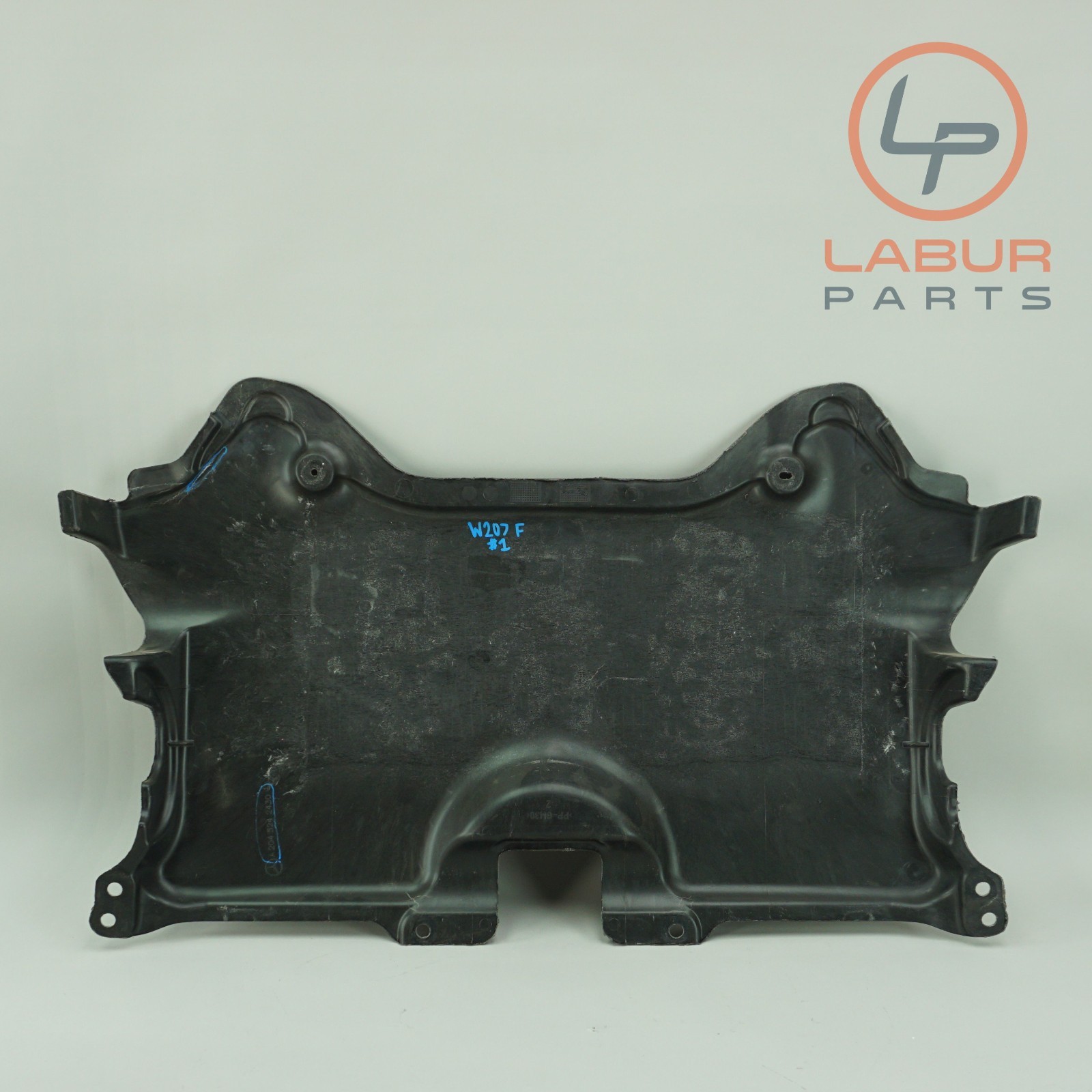 08-17 Mercedes C E Class Engine Center Middle Lower Mud Flap Splash Guard E515