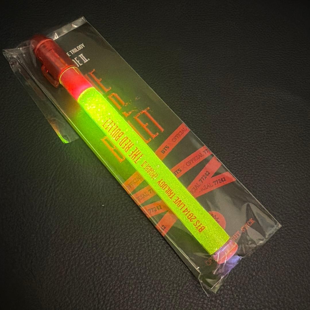BTS Official Light Stick 2014 LIVE TRILOGY EPISODE II THE RED BULLET Original