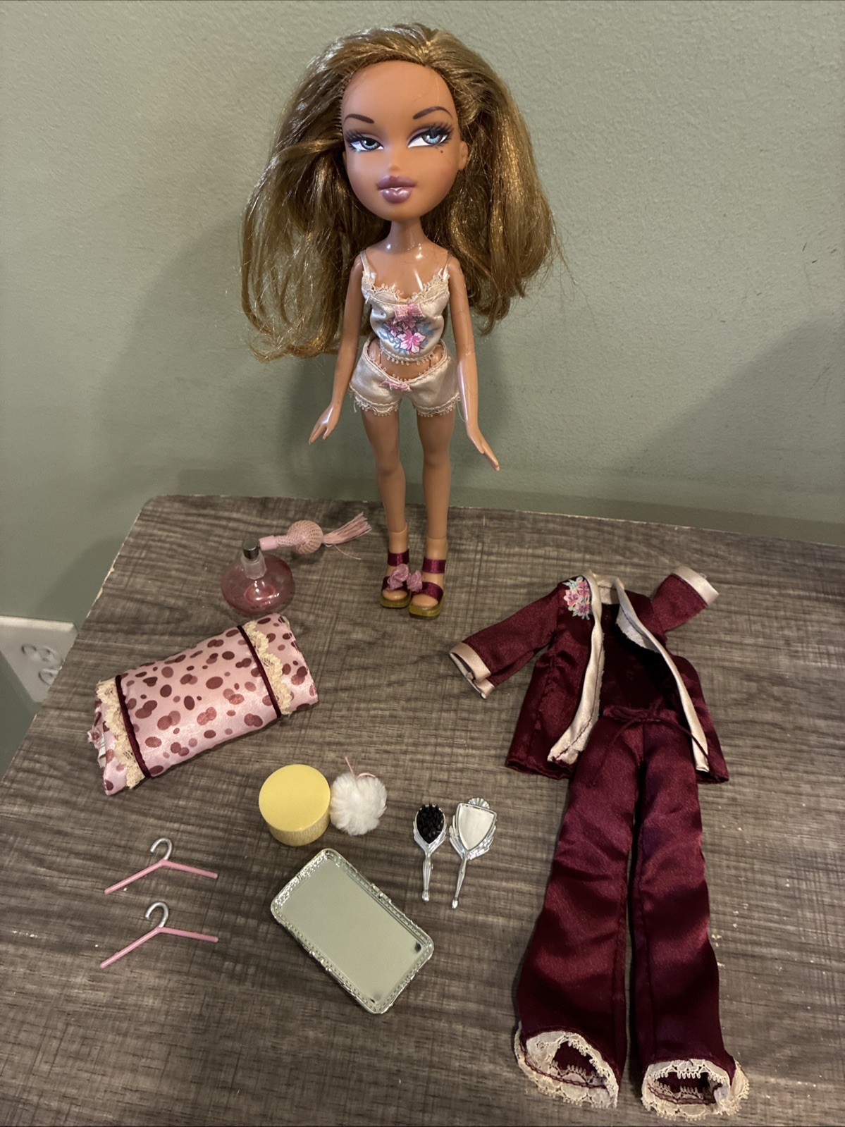 Bratz Nighty Nite Yasmin 1st Edition 2004 with Accessories