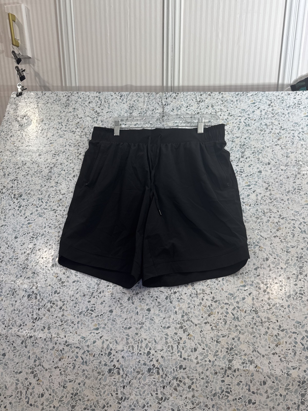CALIA by Carrie Underwood Women\'s Athletic Shorts Black Size M