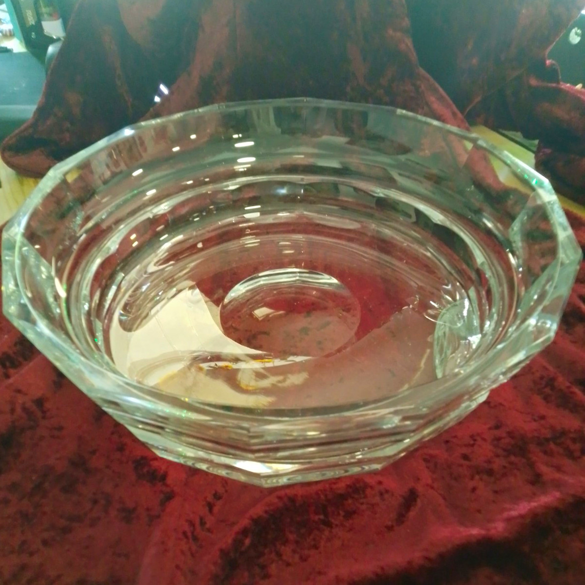 Antique Baccarat Large Art Deco Crystal Fruit Bowl, Edith Model Statement Piece Antique Baccarat Large Art Deco Crystal Fruit Bowl, Edith Model Statement Piece