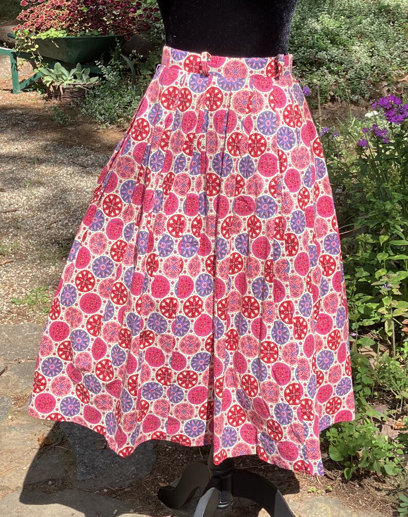 Vintage 50\'s Pink Medalion Print Cotton Skirt sz M