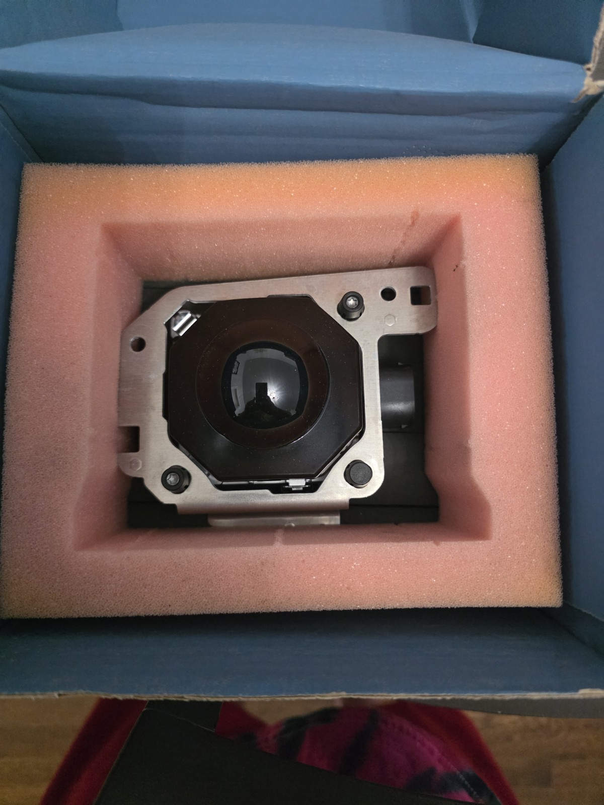 2018-2020 AUDI Q5/SQ5 RH CRUISE CONTROL DISTANCE SENSOR USED OEM 80A 907 561 D 2018-2020 AUDI Q5/SQ5 RH CRUISE CONTROL DISTANCE SENSOR USED OEM 80A 907 561 D