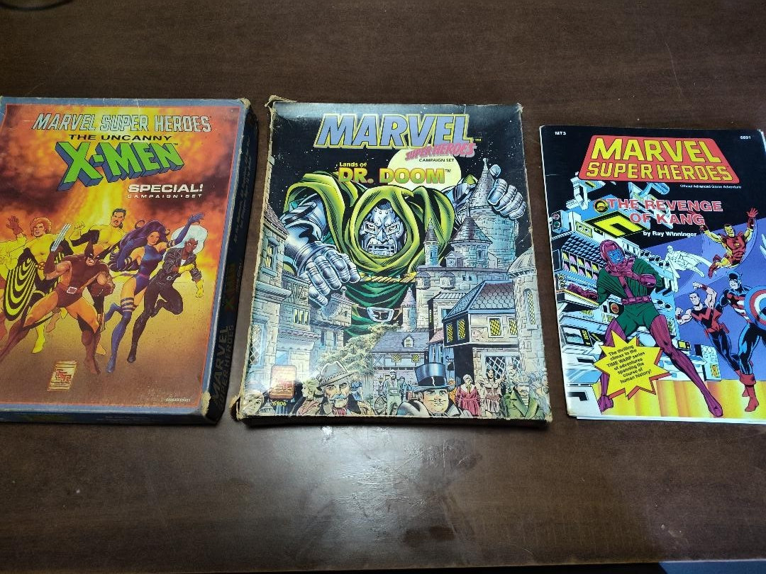 MARVEL Super Heroes Lands of Dr. Doom Campaign & X-men special TSR Open Box 1992 MARVEL Super Heroes Lands of Dr. Doom Campaign & X-men special TSR Open Box 1992