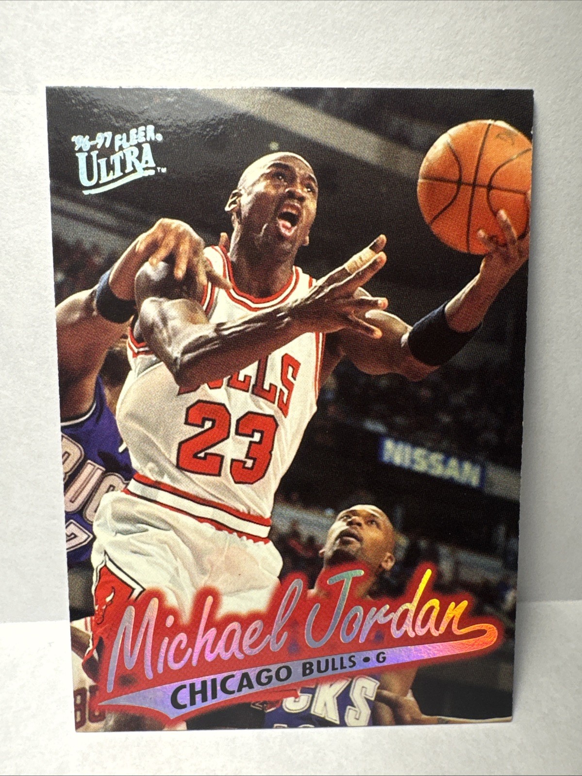 1996-97 Fleer Ultra Michael Jordan #16 Chicago Bulls 1996-97 Fleer Ultra Michael Jordan #16 Chicago Bulls
