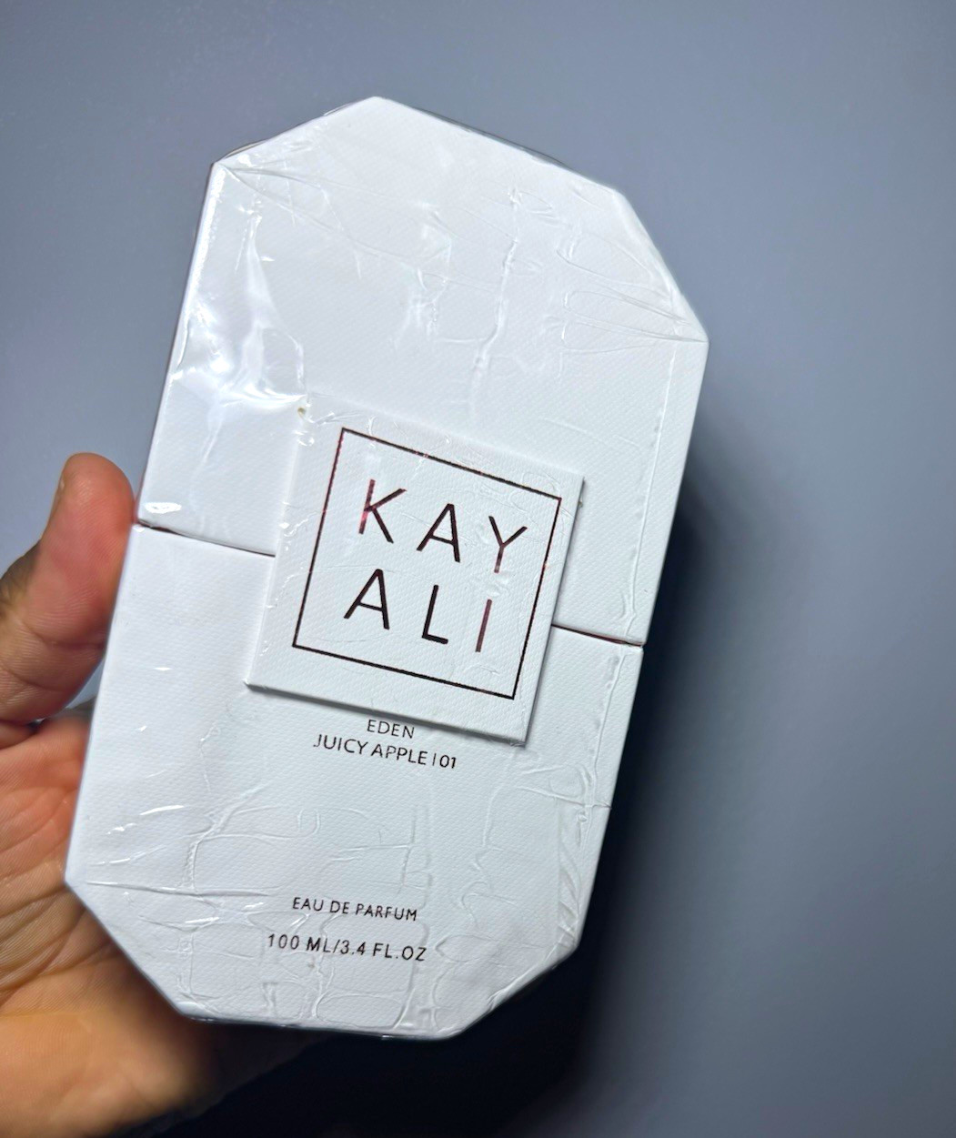 KAYALI Eden Juicy Apple 01 Eau de Parfum Spray, Regular Size 3.4 fl oz KAYALI Eden Juicy Apple 01 Eau de Parfum Spray, Regular Size 3.4 fl oz