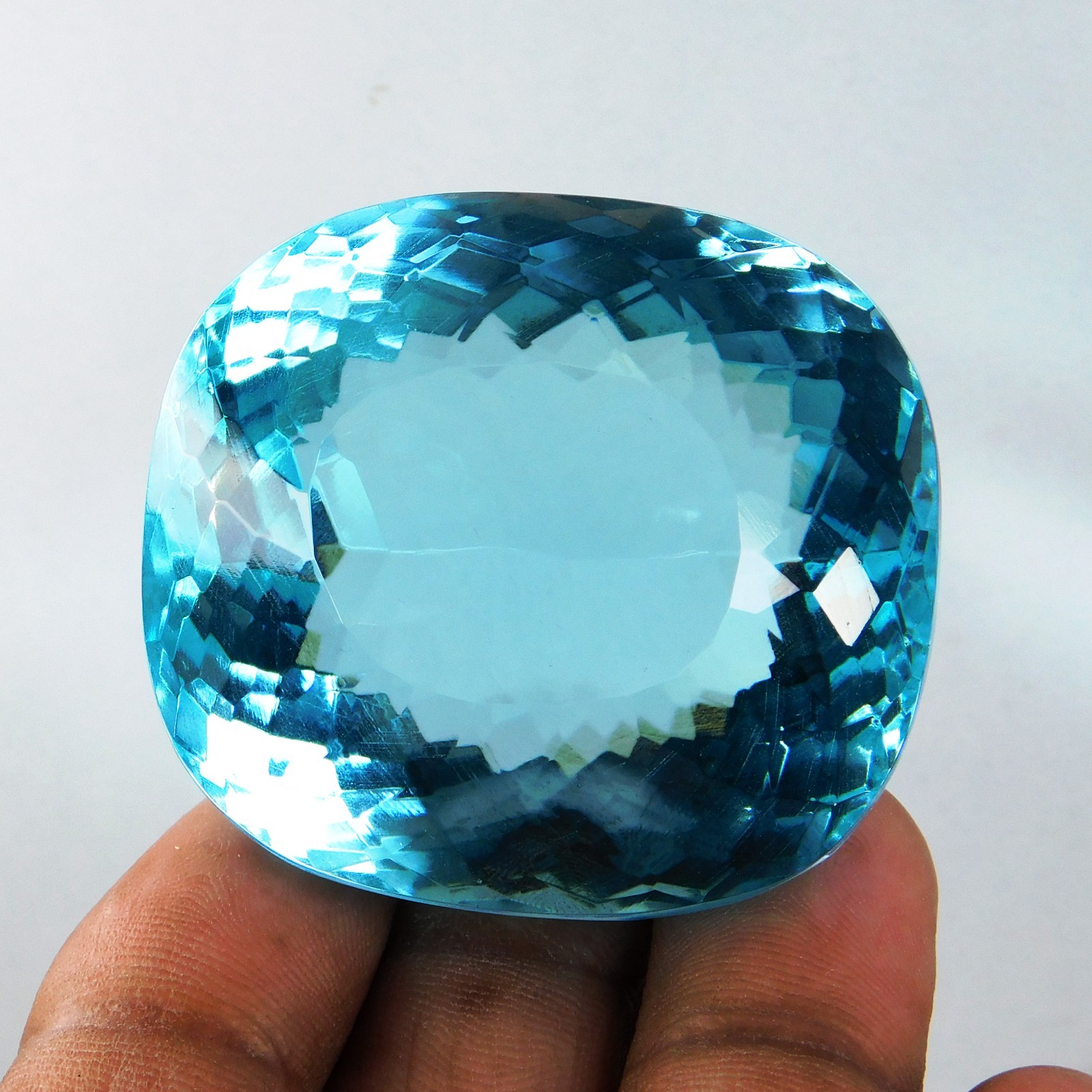 372.00 CT Flawless Sky Blue Aquamarine Cushion Cut Certified Loose Gemstone
