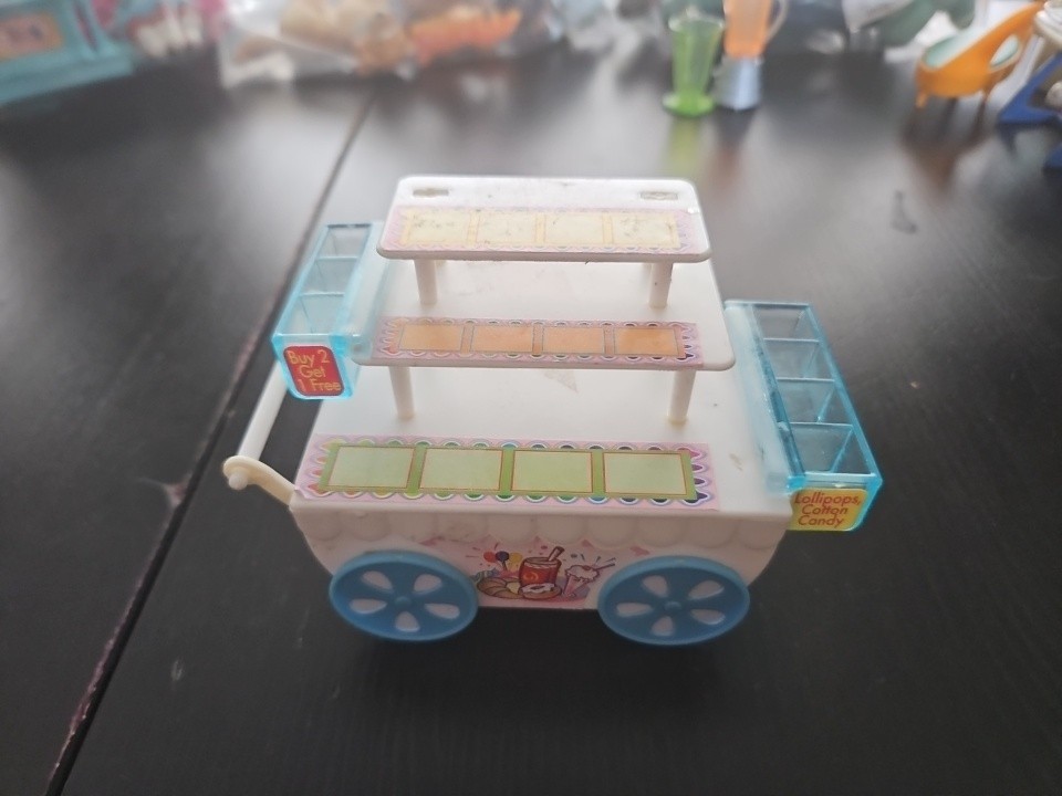 Lil Kidz Tommy Doll HTF Dollhouse Food Cart Ice Cream Shop 4” Vintage 1990 GUC Lil Kidz Tommy Doll HTF Dollhouse Food Cart Ice Cream Shop 4” Vintage 1990 GUC