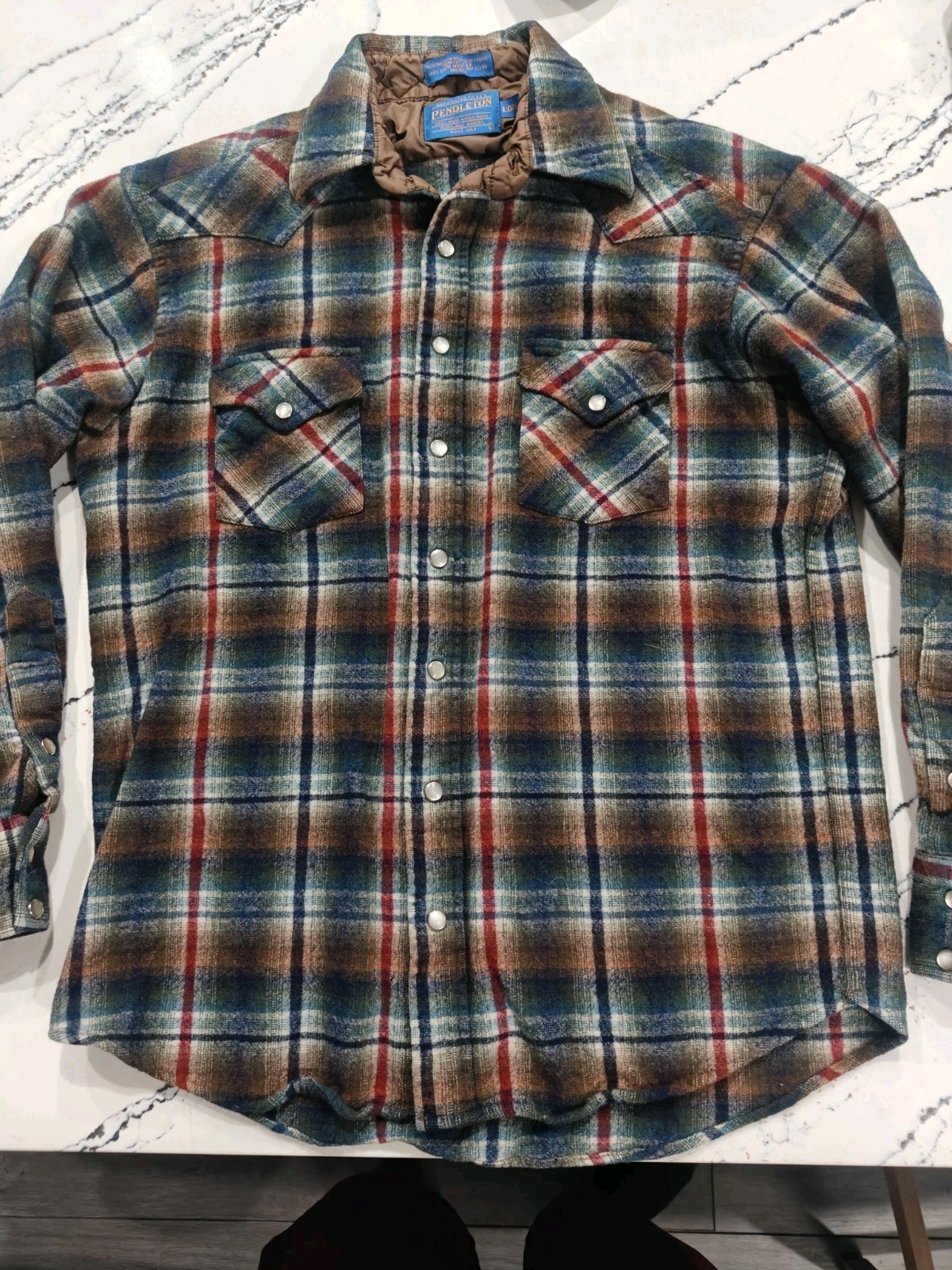Pendleton Women\'s Wool Shirt Green Plaid Virgin Wool Large Long Pearl Snap USA Pendleton Women\'s Wool Shirt Green Plaid Virgin Wool Large Long Pearl Snap USA