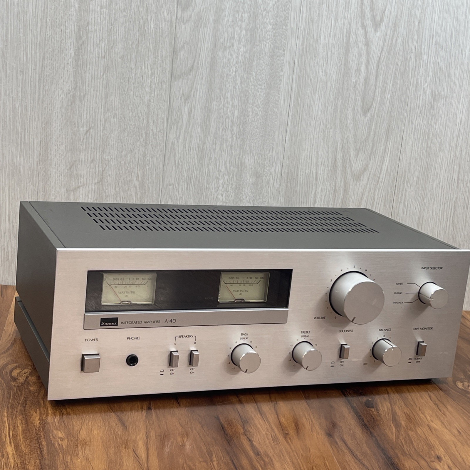 Sansui A-40 Integrated Amplifier – Vintage Hi-Fi Stereo – Fully Working