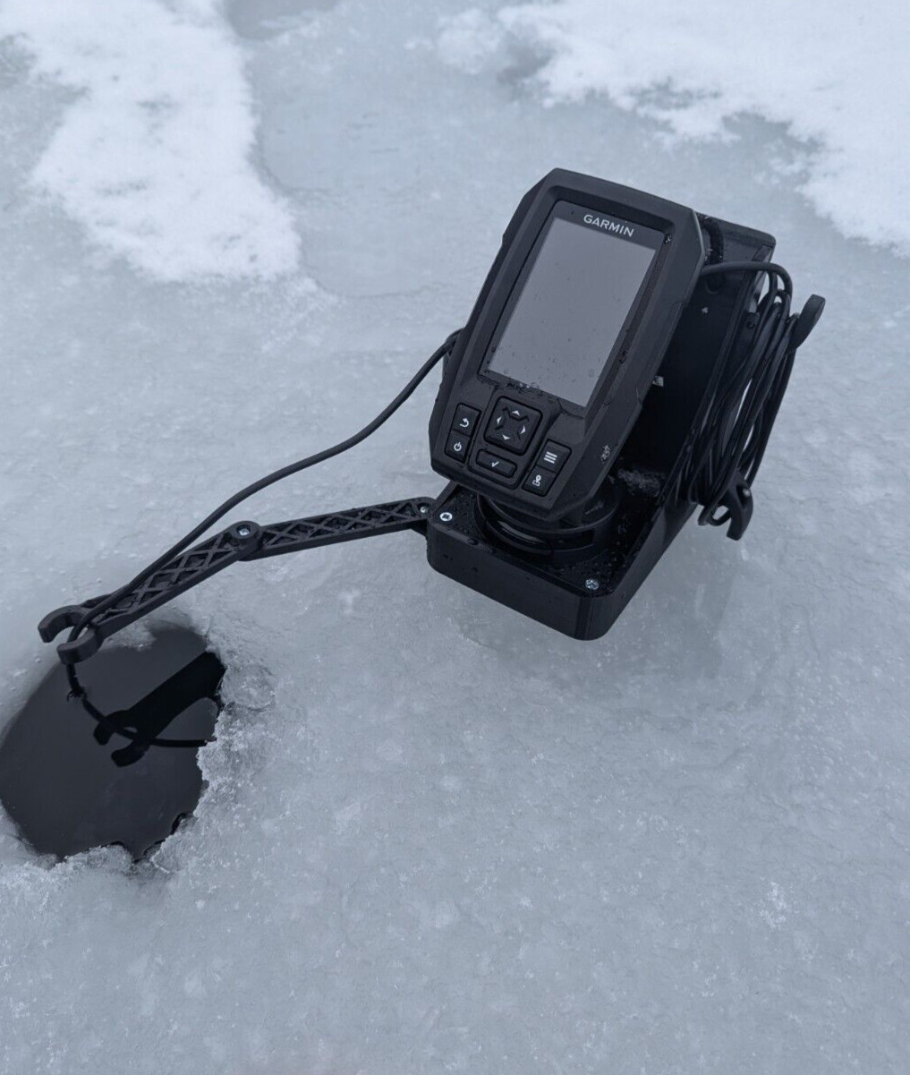 Garmin Striker 4 / 4 Plus Ice Fishing Shuttle for drill batteries READ DESCRIPT