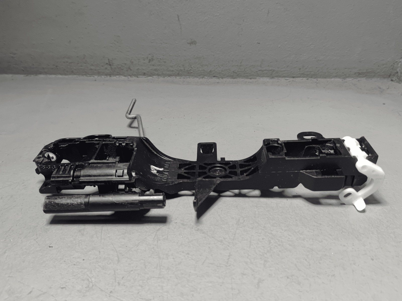 2018-2025 Toyota Camry Front Left Driver Side Exterior Door Handle Base OEM