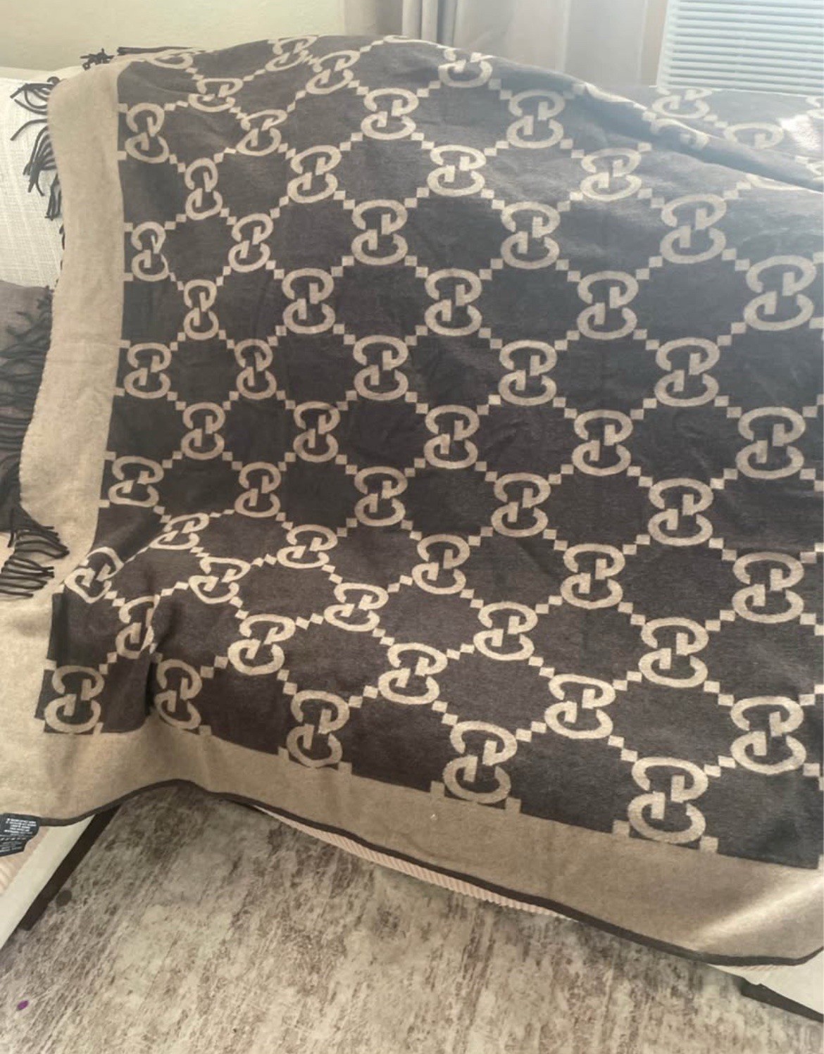 Gucci Light Grey/Black Monogram GG Logo Throw Blanket