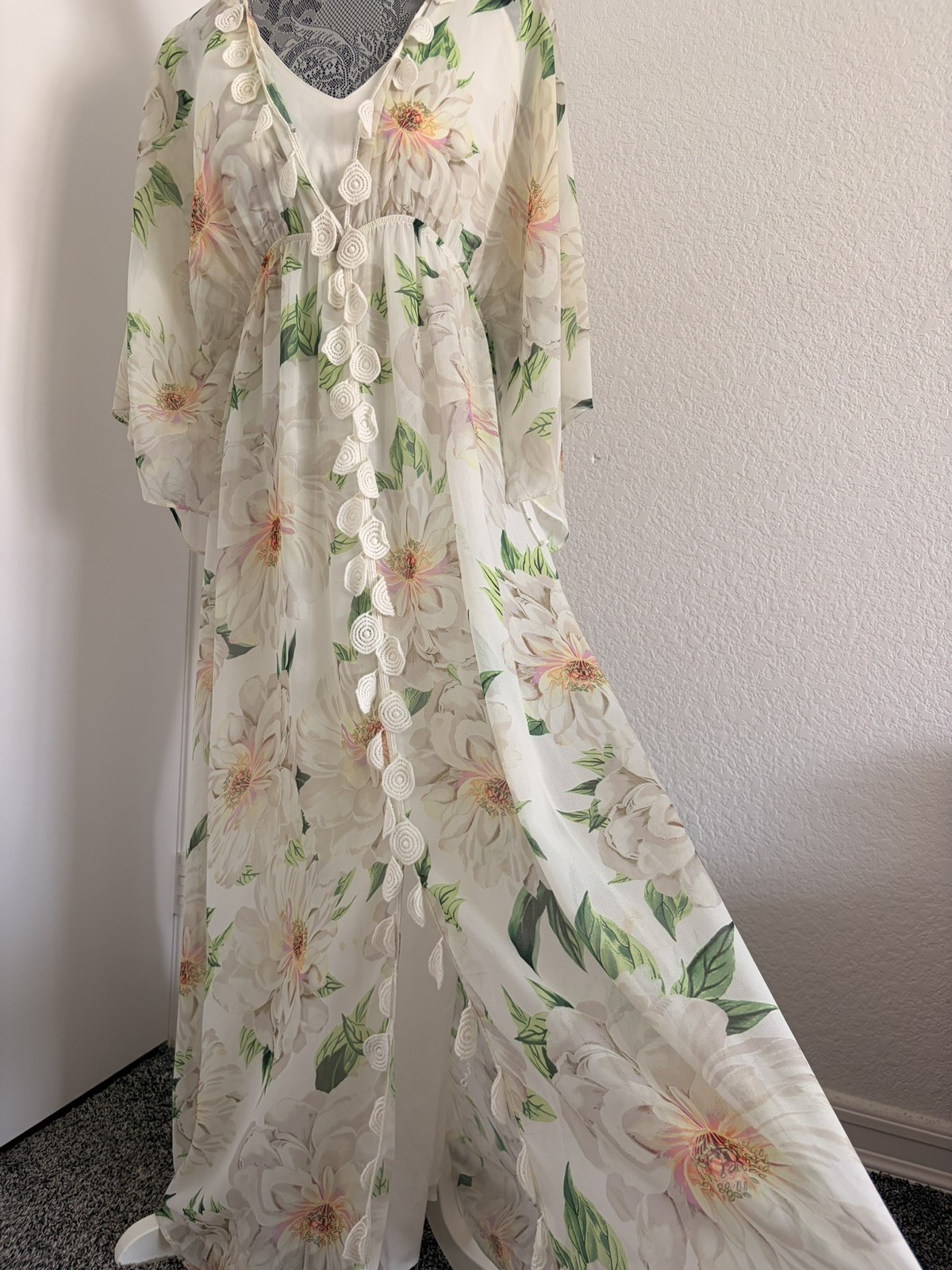 Anthropologie Farm Rio Dahlia Dress size M Anthropologie Farm Rio Dahlia Dress size M