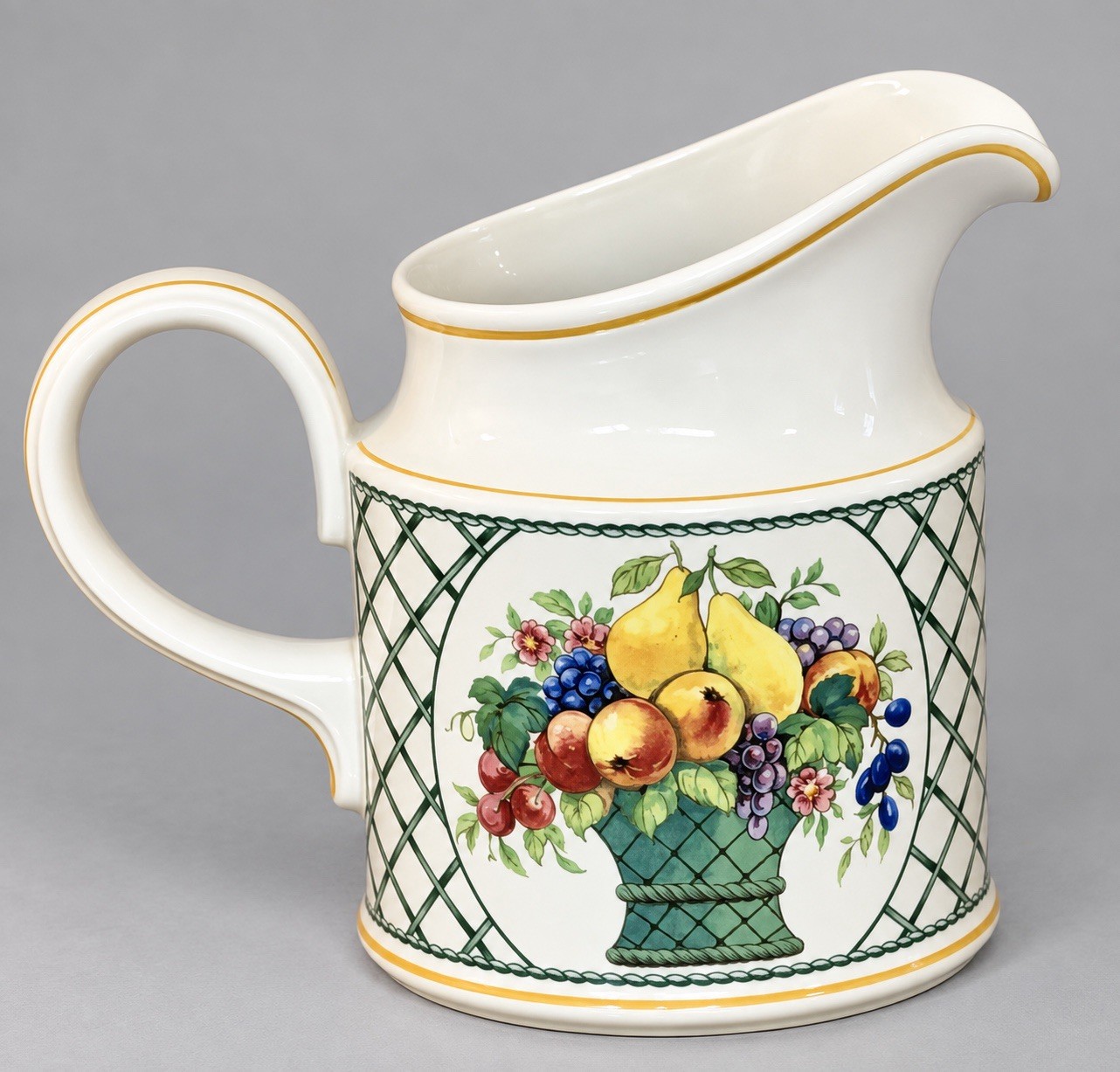Villeroy & Boch Basket Large Pitcher 6.5” Fruit Germany Vitro Porzellan Vintage