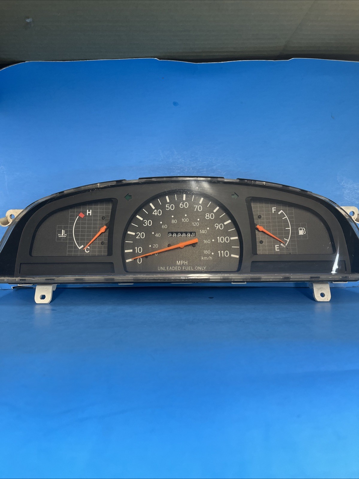 OEM 1998 Toyota Tacoma Instrument Speedometer Cluster 282K 83800-04070