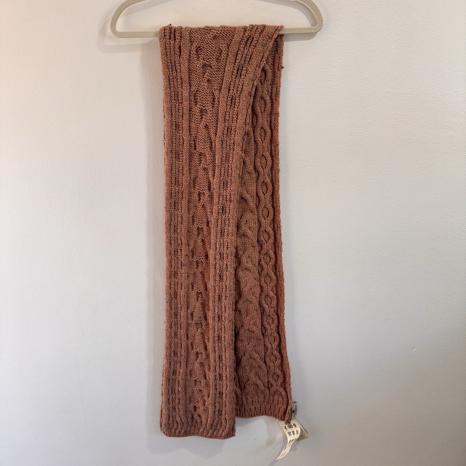 NWT Carraig Donn Scarf Wrap Ireland 100% Pure New Wool Cable Knit Pink Brown