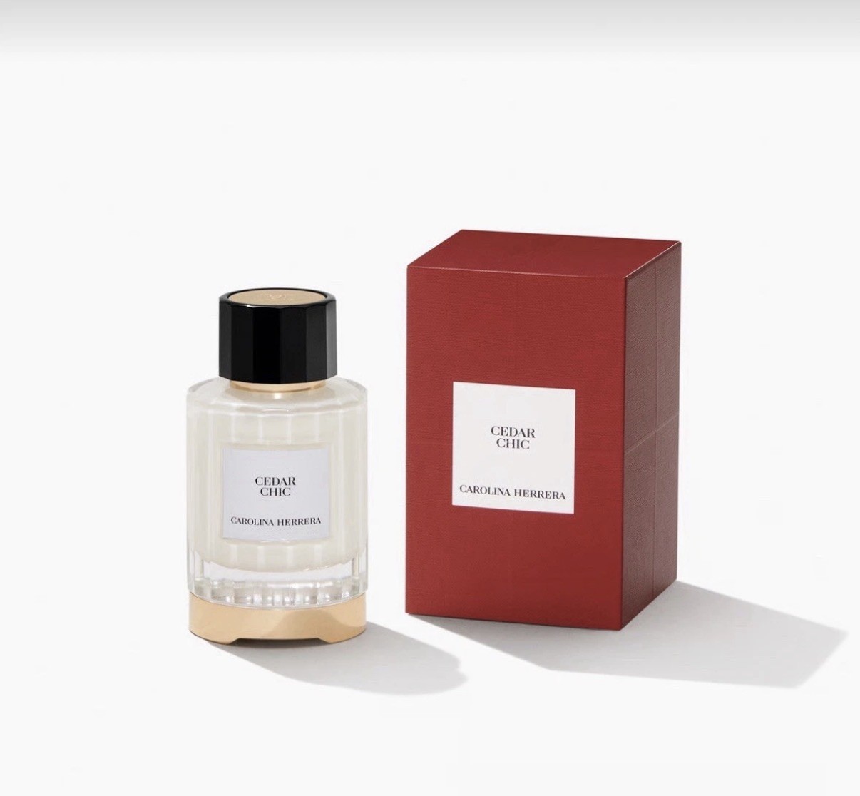 Carolina Herrera Cedar Chic Eau de Parfum 3.4 oz / 100m Carolina Herrera Cedar Chic Eau de Parfum 3.4 oz / 100m