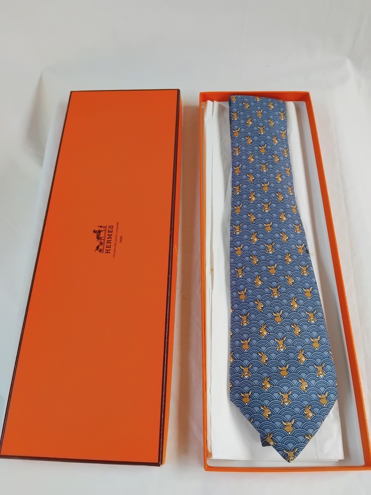 Hermes Paris Blue Rabbit Patterned Silk Necktie Made In France