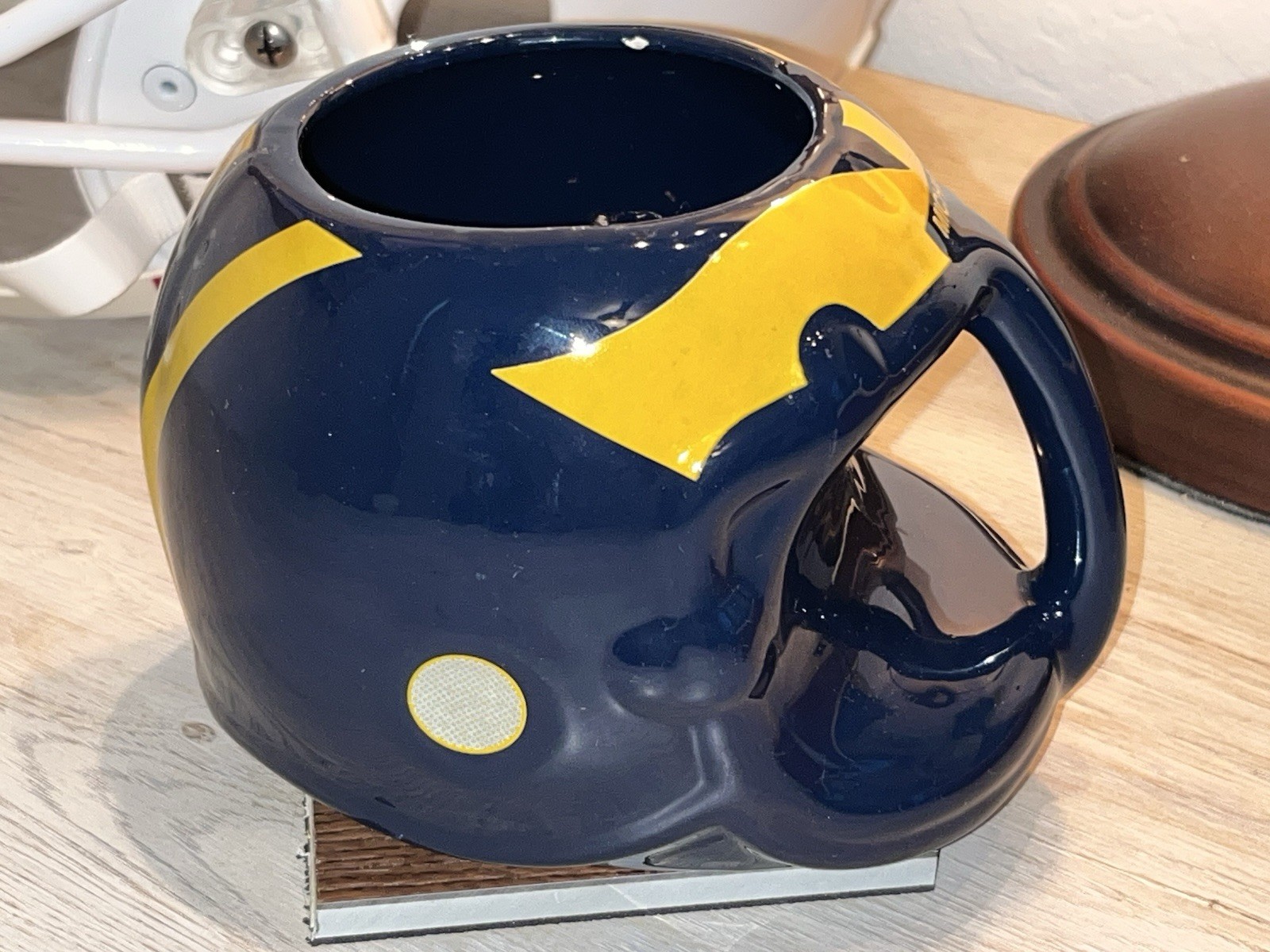1986 Michigan Wolverines CERAMIC HELMET MUG Football Sports Concepts Vintage
