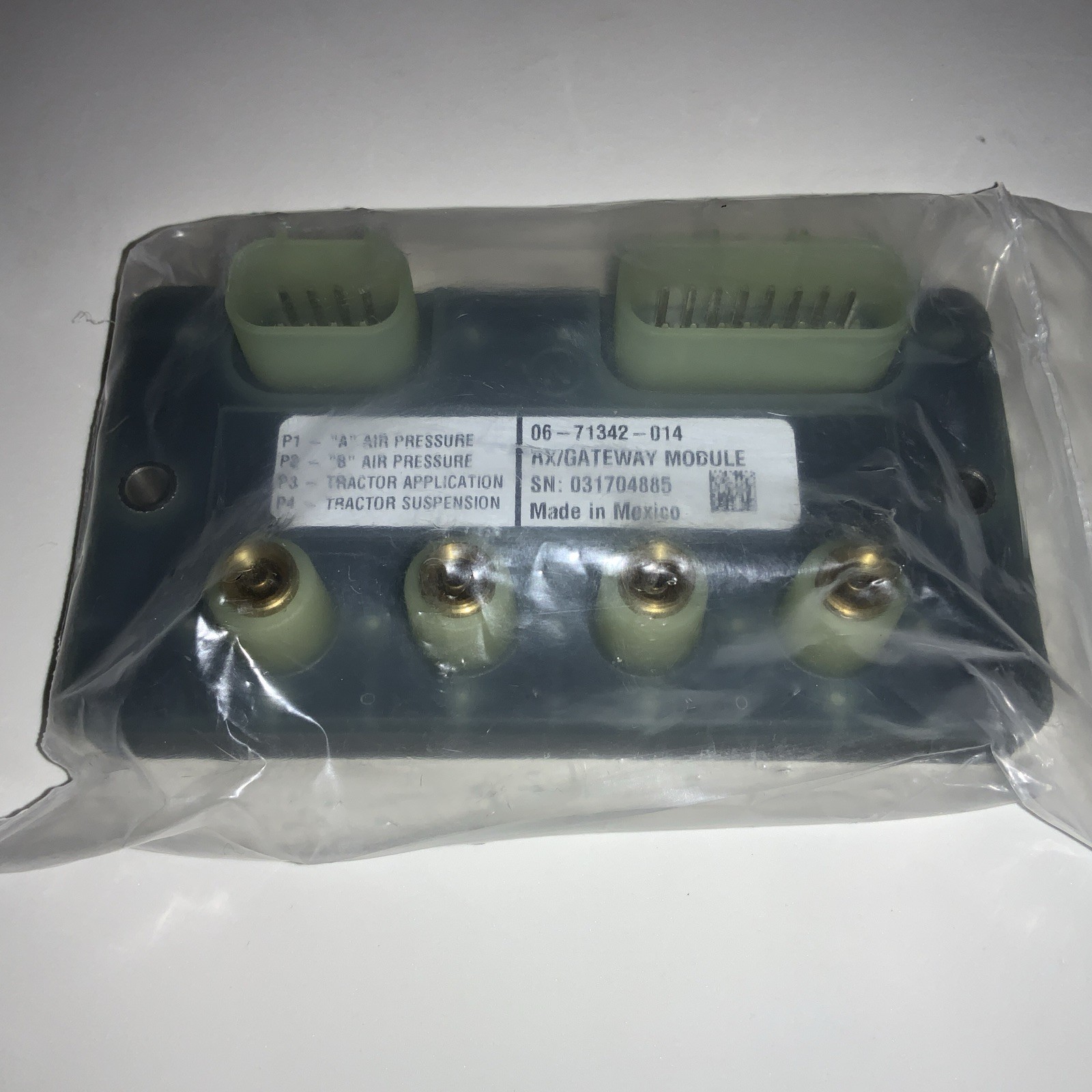 Freightliner 06-71342-014 OEM RX/Gateway Module, New. (243) Freightliner 06-71342-014 OEM RX/Gateway Module, New. (243)